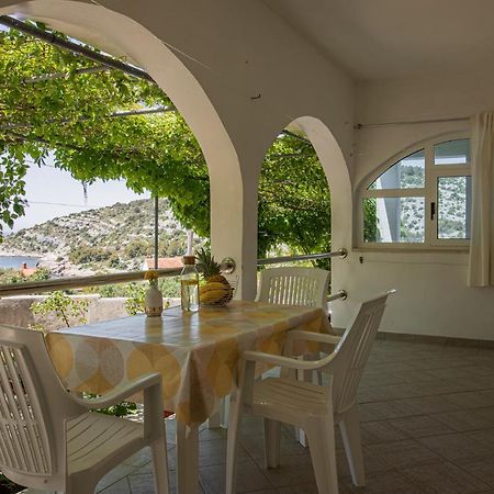 Apartmani Mares Razanj Luaran gambar