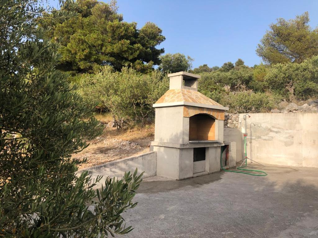 Apartmani Mares Razanj Luaran gambar